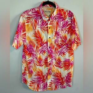 VSTR Premium Modern Nomad’s Wardrobe Size Large Tropical Button Up Shirt